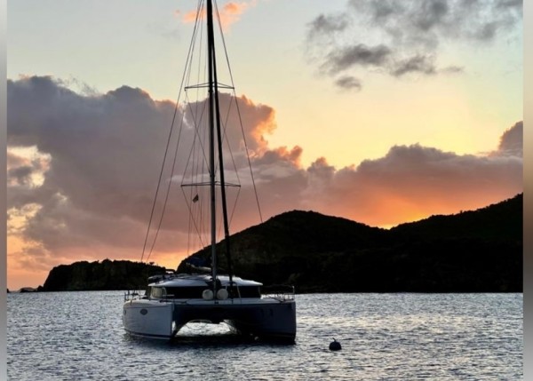 2008 Fountaine Pajot Orana 44