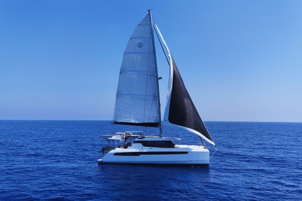 Leopard 50 Sailing Catamaran